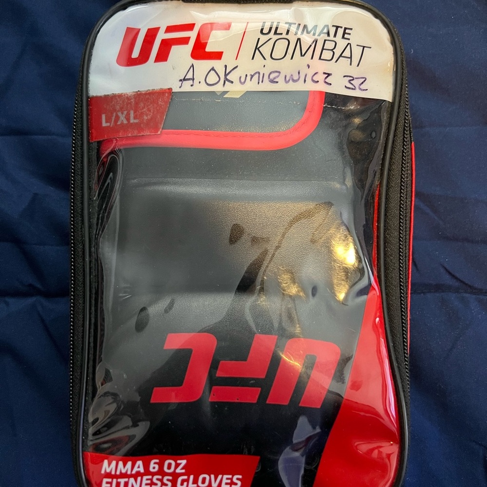 Lightly Used Once Or Twice. Like New Condition. - image 2